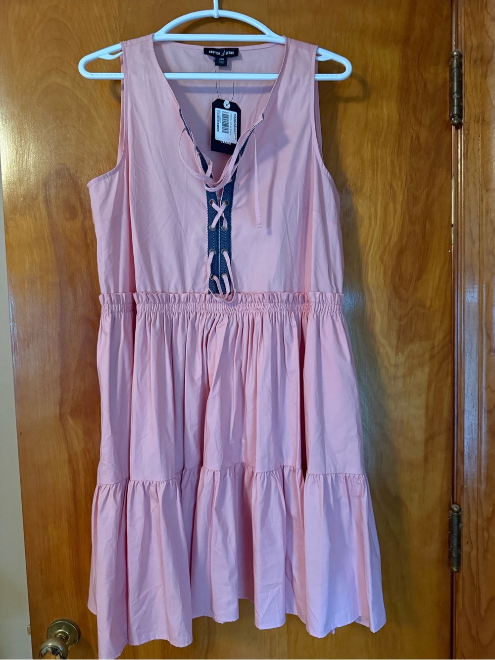 NWT - Nautic Jeans tiered dress
Sleeveless Size L
Pink with blue lace